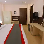 Qotel Nirvana Jasola Couple Friendly